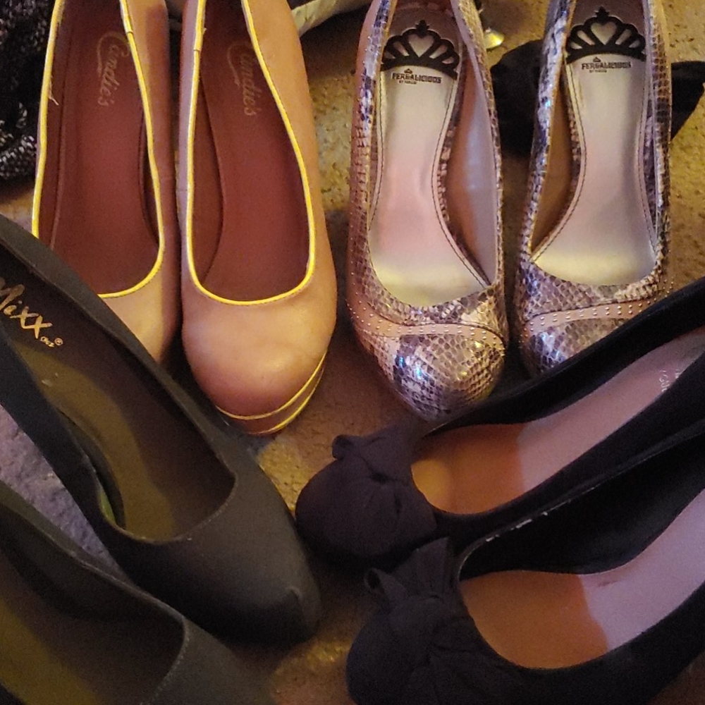 4 pairs of heels for $8